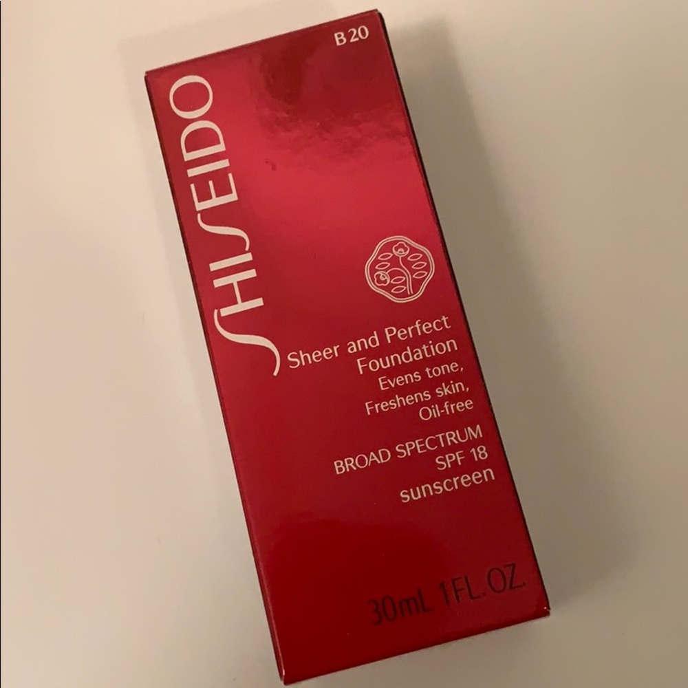 Shiseido Sheer and Perfect Foundation B20
